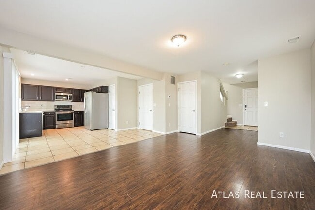 5563 N Ensenada St in Denver, CO - Building Photo - Building Photo