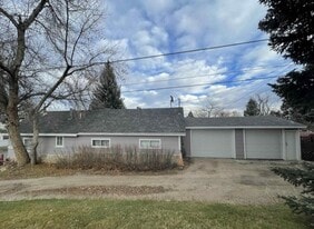 201 E Bennett St in Buffalo, WY - Building Photo