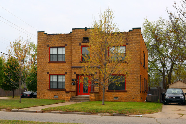 2600 NW 12th St in Oklahoma City, OK - Building Photo - Building Photo