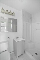 20554 Valerio St in Los Angeles, CA - Building Photo