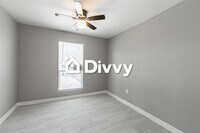 4923 Andrea St photo'