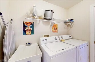 923 SW 28th Terrace in Cape Coral, FL - Building Photo - Building Photo