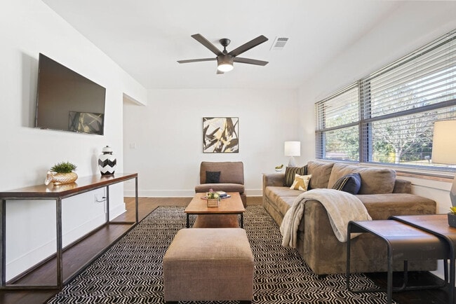 2234 Edgemore Dr SE, Unit SI ID1475254P in Atlanta, GA - Foto de edificio - Building Photo