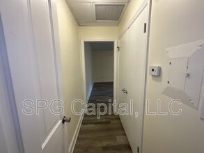 5 Center Square in Hanover, PA - Building Photo - Building Photo