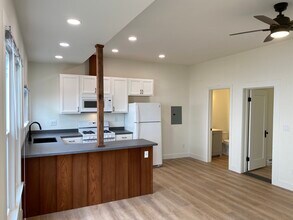 921 I St in Eureka, CA - Building Photo - Building Photo