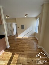 4566 W George St, Unit 1 in Chicago, IL - Building Photo - Building Photo