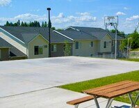 Creekside Apartments in Moscow, ID - Building Photo - Building Photo