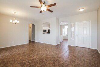 8413 W Sonora St in Tolleson, AZ - Building Photo - Building Photo