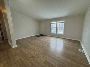 2020 Marmoor Dr in Shelby Township, MI - Building Photo - Building Photo