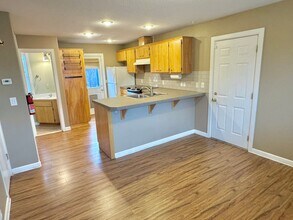 321 N Mason St in Portland, OR - Building Photo - Building Photo