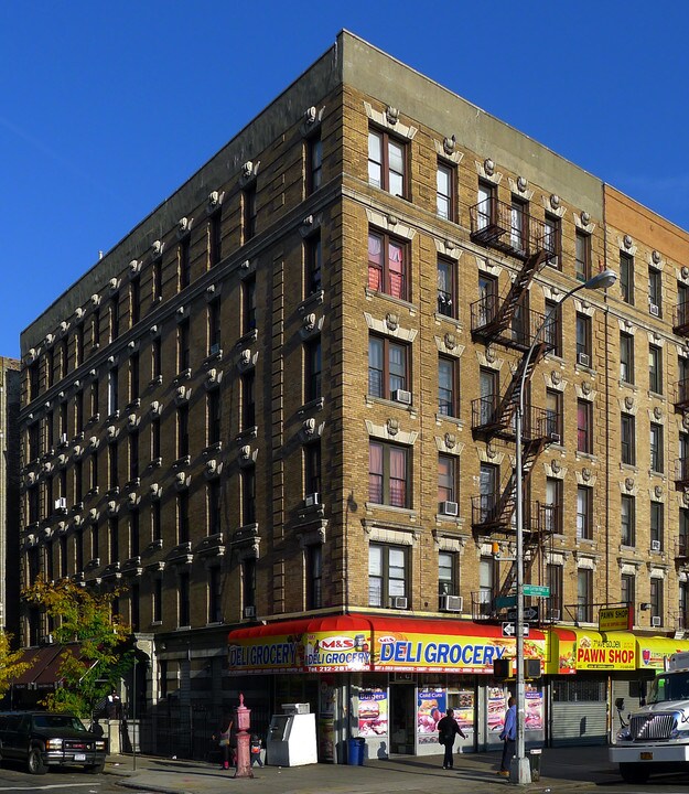 201 W 144th St in New York, NY - Building Photo