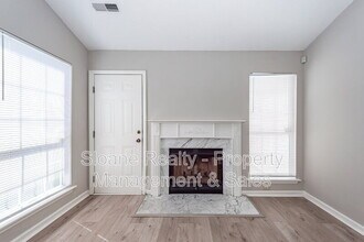 5161 Eastway St in North Charleston, SC - Building Photo - Building Photo