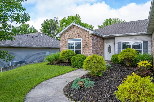 property at 1901 Limestone Ave
