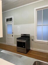 1006 Main St in Bastrop, TX - Building Photo - Building Photo