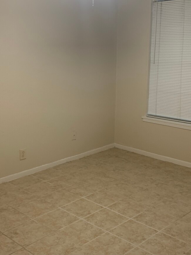 116 W Strickland St, Unit 116 in Del Rio, TX - Building Photo - Building Photo