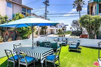 17 Privateer St in Marina Del Rey, CA - Building Photo - Building Photo