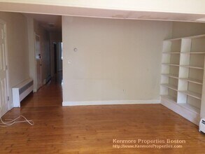 1728 Beacon St in Brookline, MA - Building Photo - Building Photo