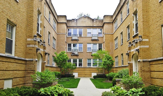 809-815 Seward St in Evanston, IL - Foto de edificio - Building Photo