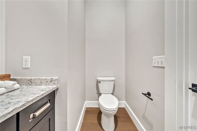property at 272 Lakefront Blvd