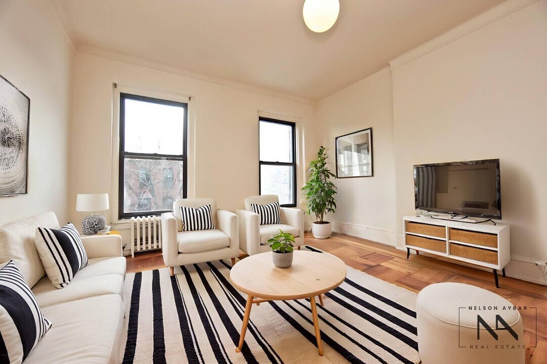 898 Union St in Brooklyn, NY - Building Photo