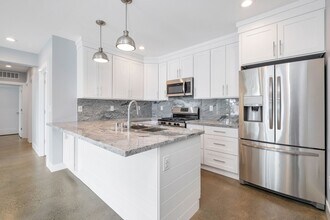 15901 Maplewild Ave SW in Burien, WA - Building Photo - Building Photo