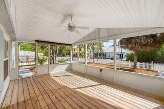 215 Lee Pl in Santa Rosa Beach, FL - Building Photo - Building Photo