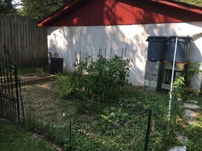 136 Shawnee Pl in Lexington, KY - Foto de edificio - Building Photo