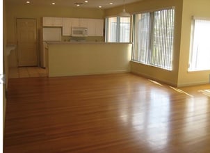 31 Channing St, Unit 1 in Newton, MA - Building Photo - Building Photo