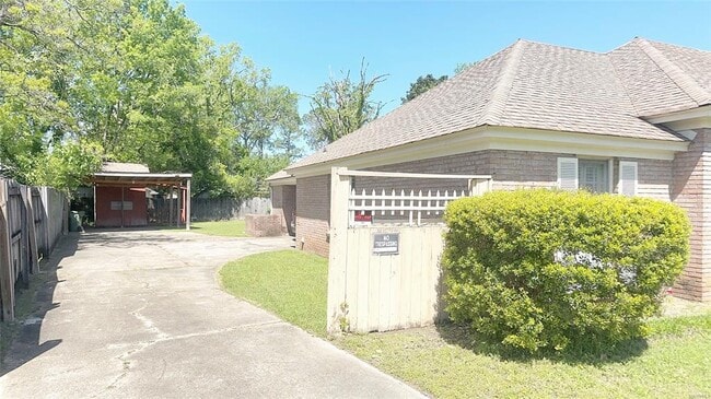 3114 Old Dobbin Rd in Montgomery, AL - Foto de edificio - Building Photo