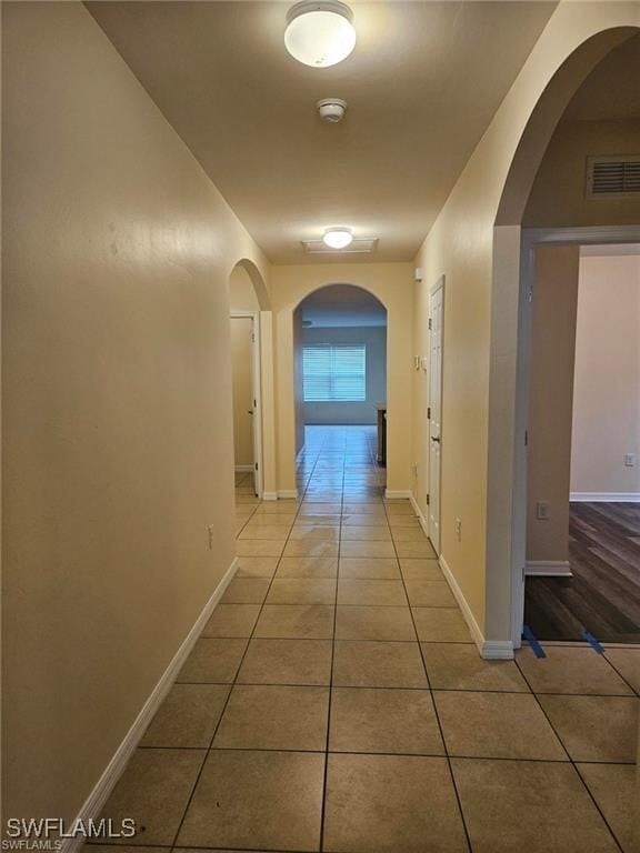 10517 Canal Brook Ln in Lehigh Acres, FL - Building Photo - Building Photo