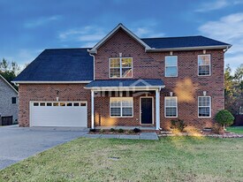 140 Abbey Rd in Lebanon, TN - Building Photo