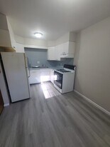 534 Church Rd in Elkins Park, PA - Building Photo