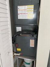 471 E 13th St-Unit -471 in Hialeah, FL - Building Photo - Building Photo