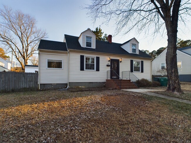 property at 2513 Libbie Ave
