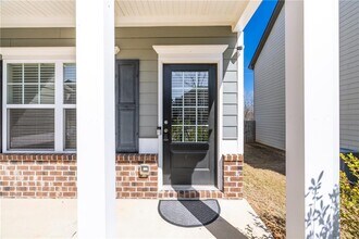 5337 Burrus Ln in Mableton, GA - Building Photo - Building Photo