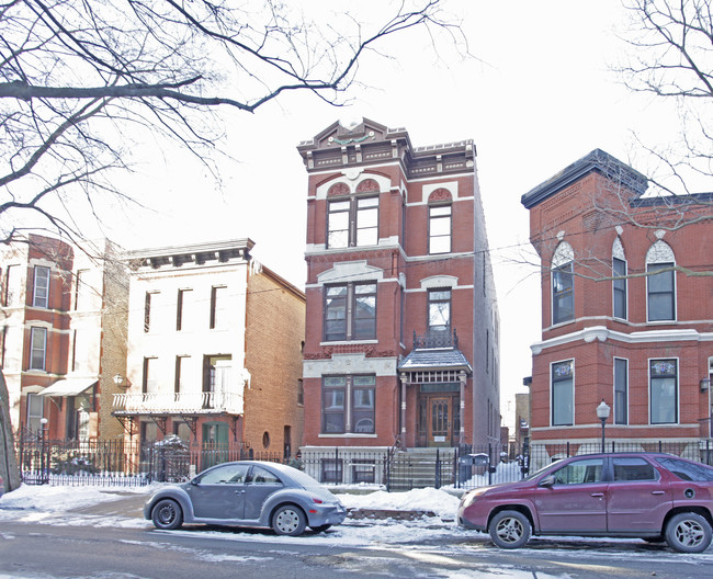 2034 N Orleans St in Chicago, IL - Building Photo - Building Photo