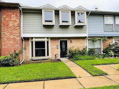 14688 Perthshire Rd in Houston, TX - Building Photo - Building Photo