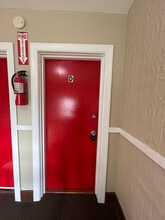 4002 Oakford Ave, Unit D in Baltimore, MD - Building Photo - Building Photo