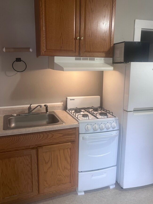 208 Stutsman St, Unit Stutsman Apartment #2