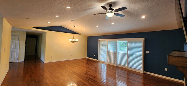 17 Marquette Ct in Crossville, TN - Building Photo - Building Photo