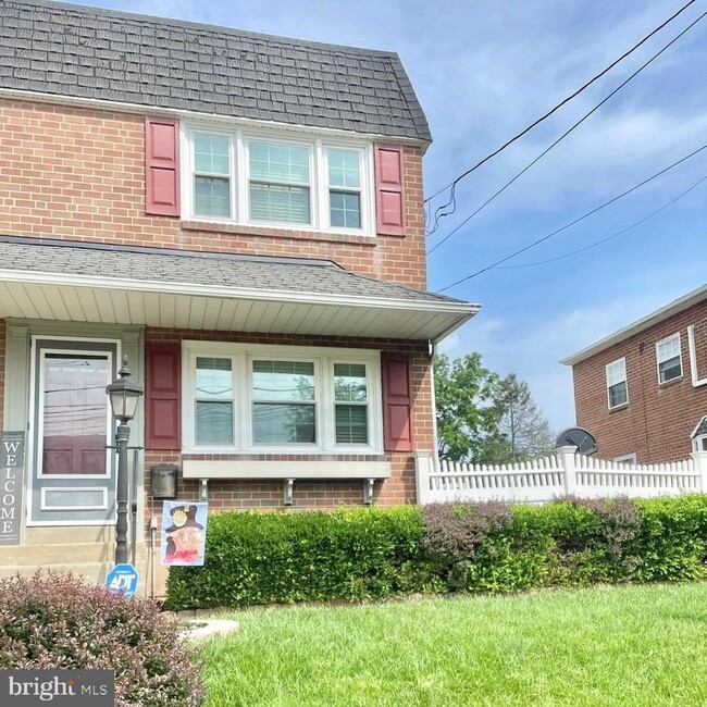 property at 409 Washington St