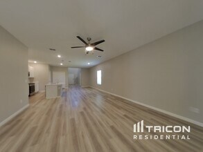 2885 Grand Finale St in Green Cove Springs, FL - Building Photo - Building Photo