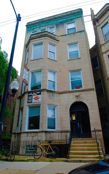 2126 N Sheffield Ave in Chicago, IL - Building Photo
