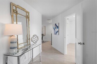 1984 Kansas Ave NE in St. Petersburg, FL - Building Photo - Building Photo