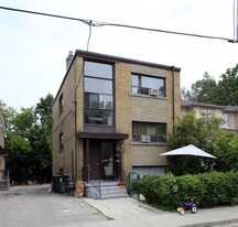 101 16th St in Toronto, ON - Building Photo