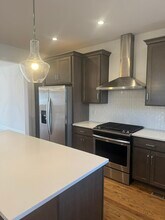 1822 16th Ave N in Nashville, TN - Building Photo - Building Photo