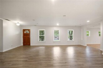 2729 Lanier Dr in Snellville, GA - Building Photo - Building Photo