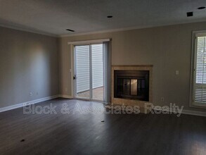 207 Forest View Ct in Winston-Salem, NC - Building Photo - Building Photo