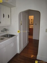 70 Strathmore Rd, Unit 11A in Boston, MA - Building Photo - Building Photo