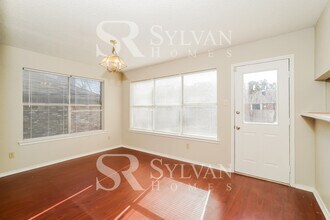 1201 Weatherford Dr in Austin, TX - Building Photo - Building Photo